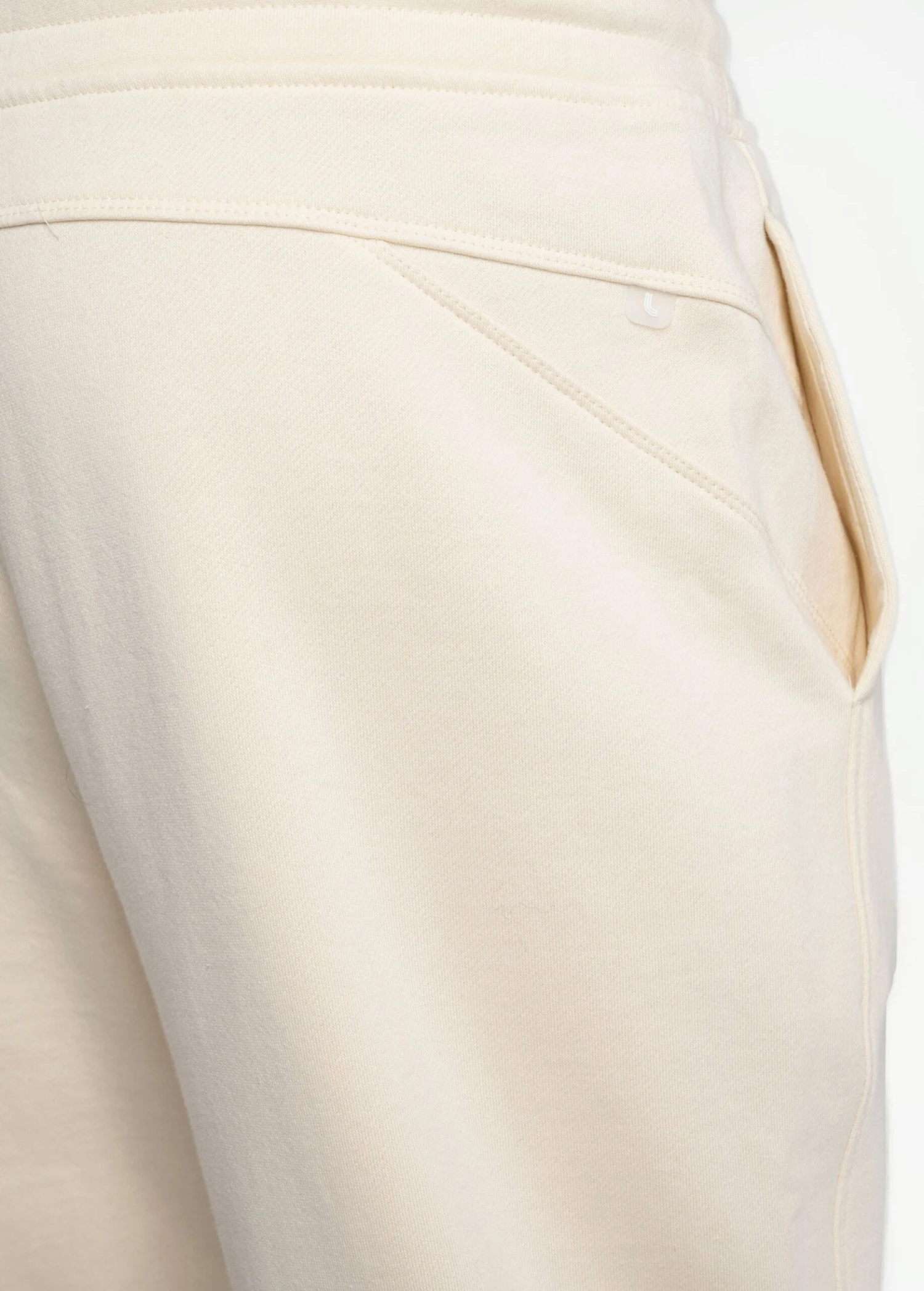 LOLE Essential Organic Cotton Joggers - Ecru 8 LOLE Essential Organic Cotton Joggers - Ecru - Image 6