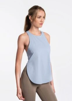 LOLE Performance Wool Tank Top - Fog Blue -Draptura Sales LSW4216 BA45 4 1900x
