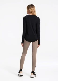 LOLE Performance Wool Long Sleeve - Black -Draptura Sales LSW4262 N415 3 1900x