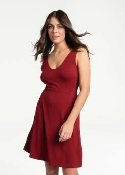 LOLE Traverse V-Neck Dress - Merlot 14 LOLE Traverse V-Neck Dress - Merlot -Draptura Sales LSW4308 R421 5 1900x