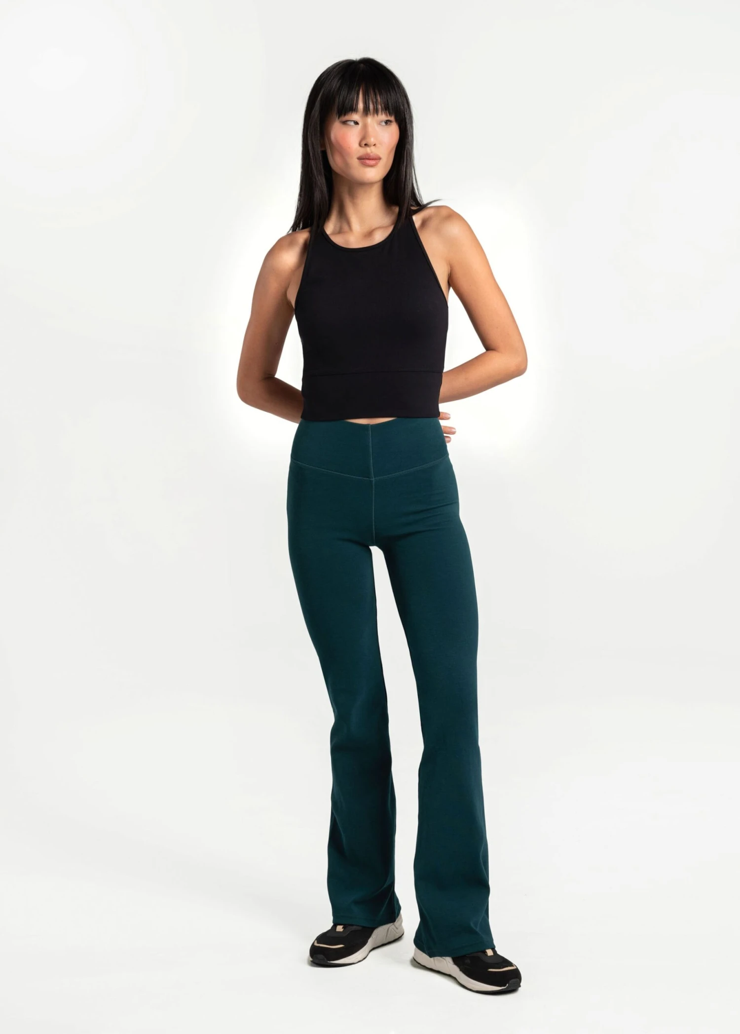 LOLE Organic Cotton Bootleg Pants - Emerald 3 LOLE Organic Cotton Bootleg Pants - Emerald