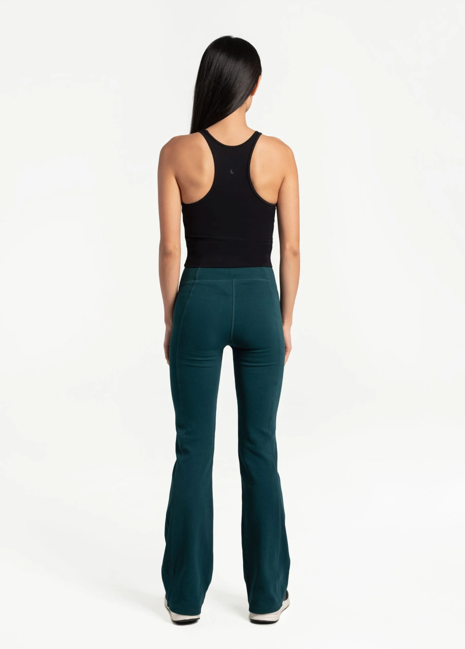 LOLE Organic Cotton Bootleg Pants - Emerald 7 LOLE Organic Cotton Bootleg Pants - Emerald - Image 5