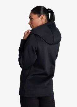 LOLE Spacer Long Sleeve Tunic - Black -Draptura Sales LSW4367 N415 3 1900x