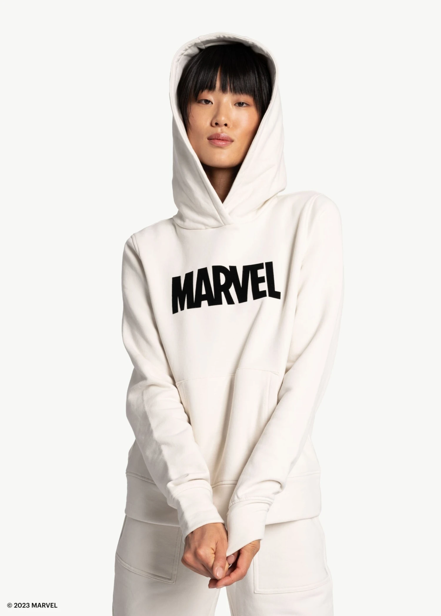LOLE Easy Fleece Hoodie - Marvel Cream Icone 4 LOLE Easy Fleece Hoodie - Marvel Cream Icone - Image 2